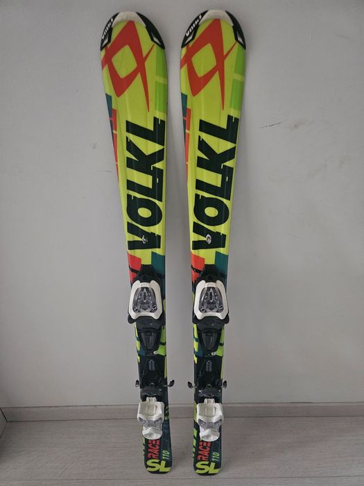 Vând schiuri copii 110cm