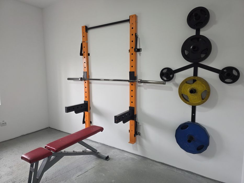 Aparate profesionale de fitness/culturism la comanda