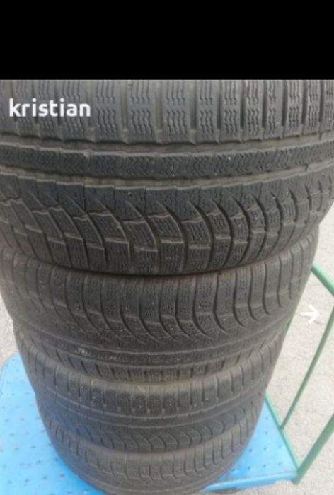 235 55 17 nokian 4бр
