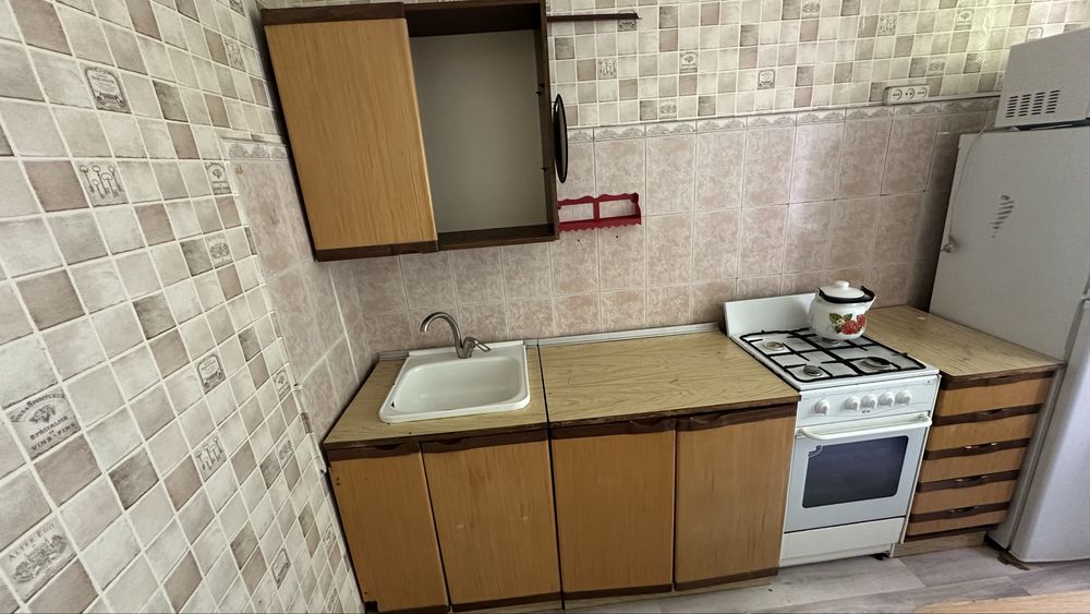 Кухонный мебель шкаф
