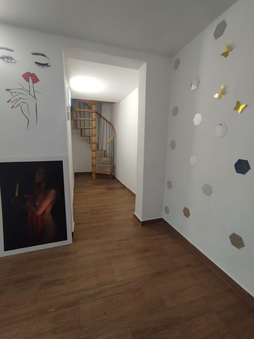 De închiriat ap 2 cam + living baie bucătărie
