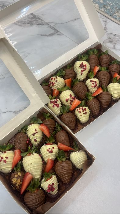 клубника в шоколаде