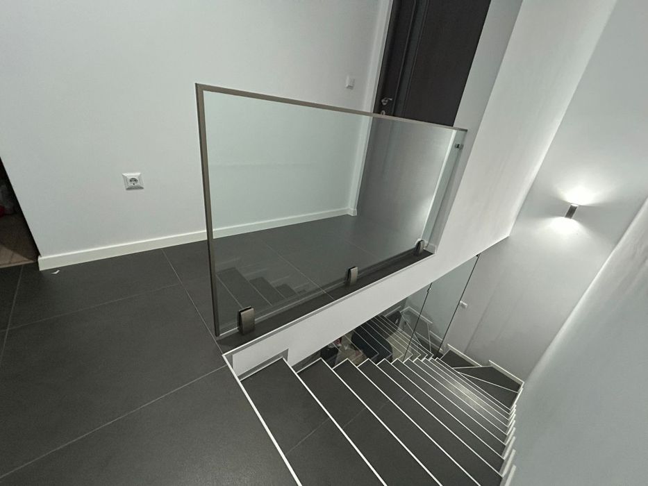 Balustrade din Sticla / balustrada sticla securizata