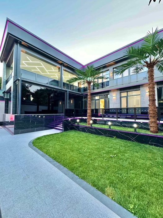 Katta kollegiyalar uchun ”Chinar Garden” 30 kishigacha beriladi