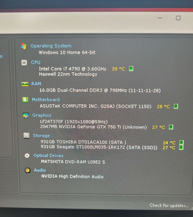 Kit gaming PC Asus Rog si Acer Predator