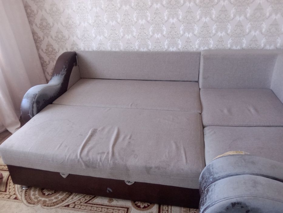 Продам диван б/у (самовывоз)