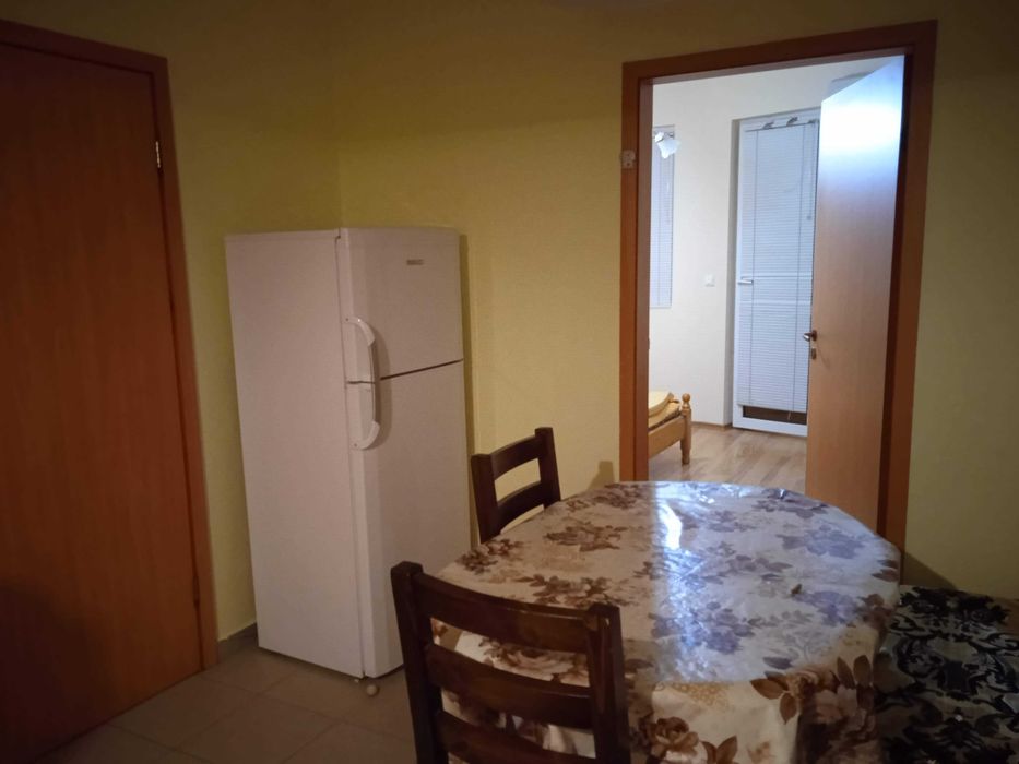 Дава се под наем Двустаен апартамент в Стара Загора, Център - 50 кв.м за 229.5 € - Снимка #2