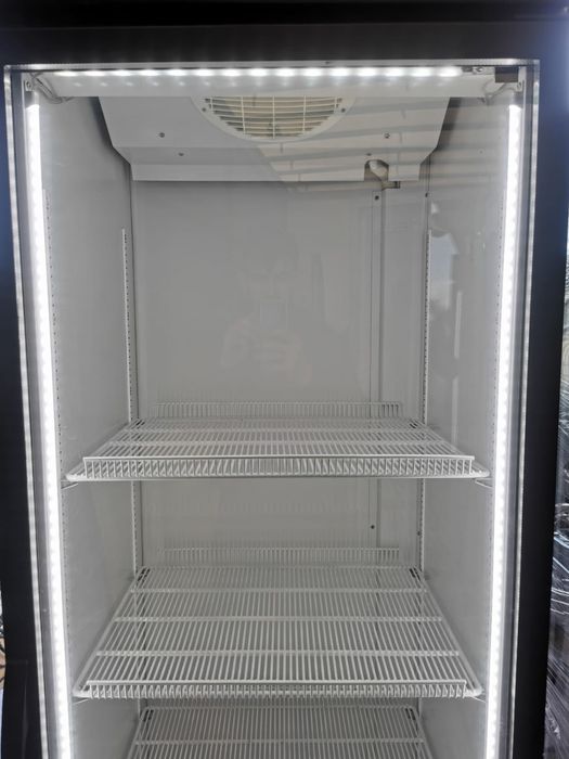 Vitrina frigorifica marca ugur verticala