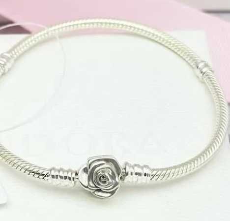 Гривна Пандора|Pandora