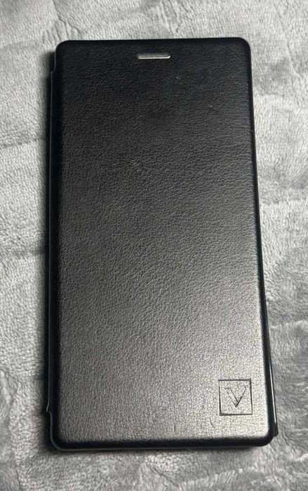 Samsung телефон и часовник