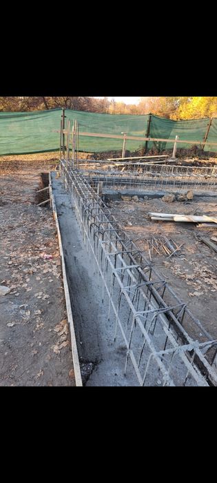 Echipa constructori executam urmatoarele: