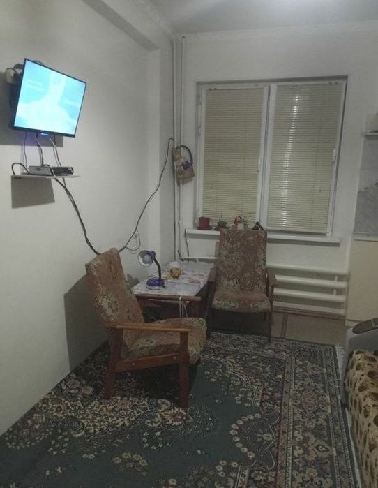 Срочно 1/4/9. Мирзо-Улугбекский район бывшее общежитие