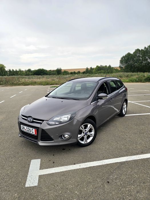 FORD Focus 2013 — imagine 3