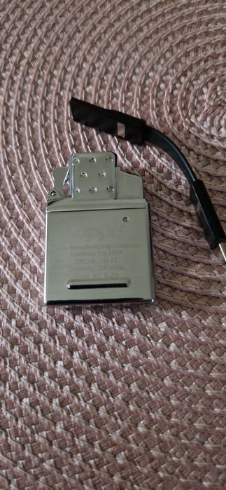 Brichetă electrică Zippo