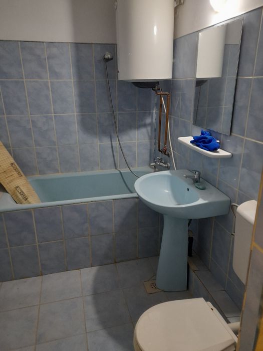 Oferta apartament 3 camere central Rosiori de vede