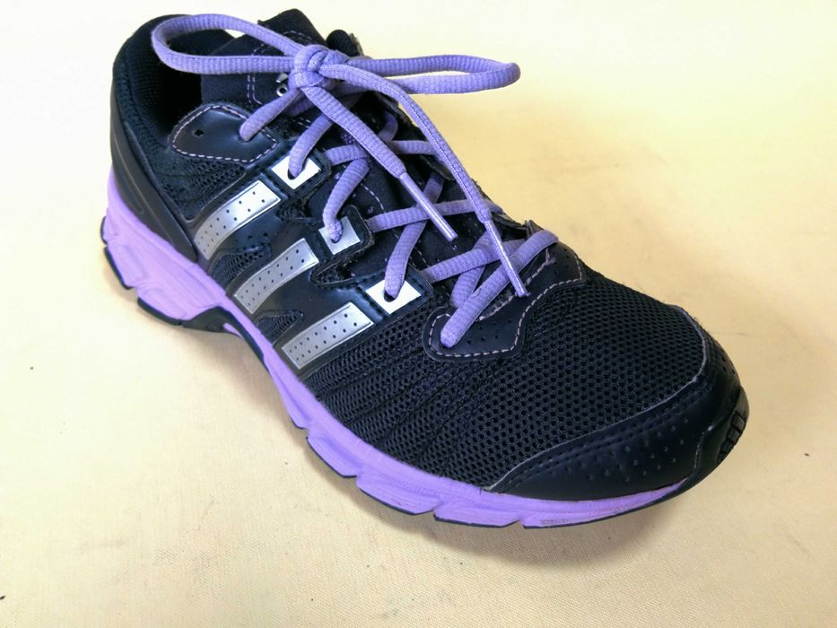 Adidasi  39 40 ghete alergare dama copii ADIDAS - Indonesia Ca NOI