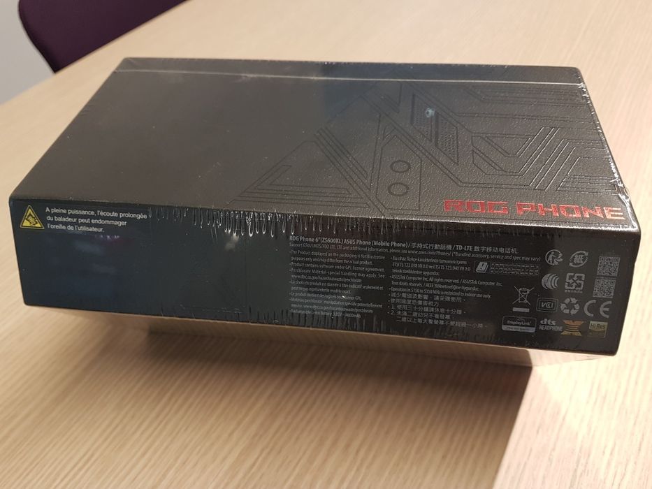 Telefon ASUS ROG Z01QD Gaming (NOU)