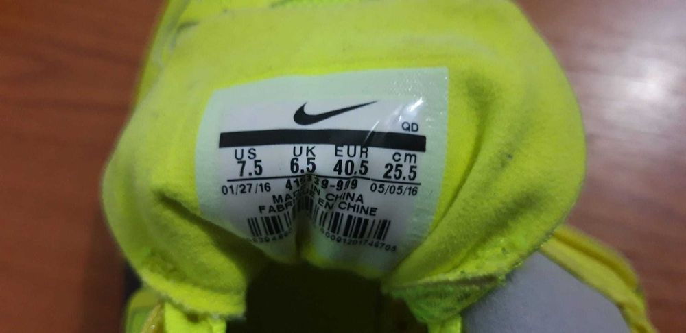 Pantofi cuie Atletism Nike 40.5