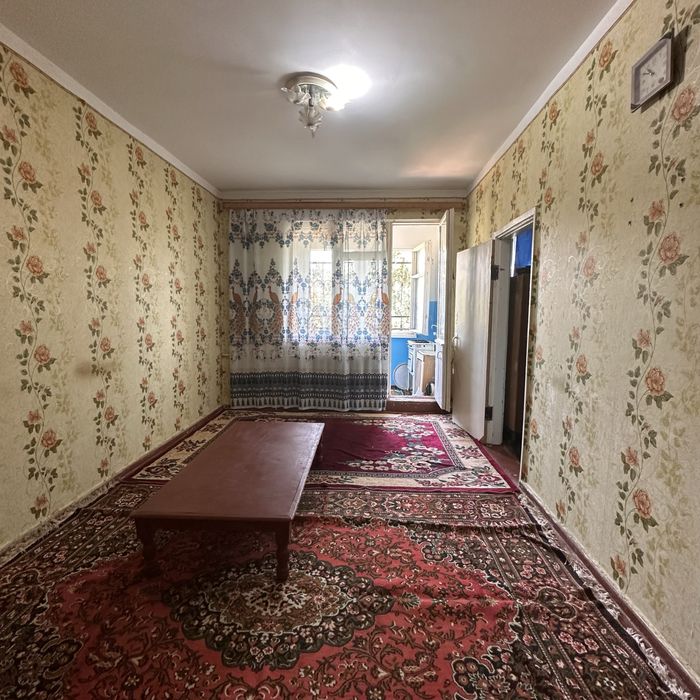 Массив Феруза  Рома маркет 1в2- ком аренда семья студенты