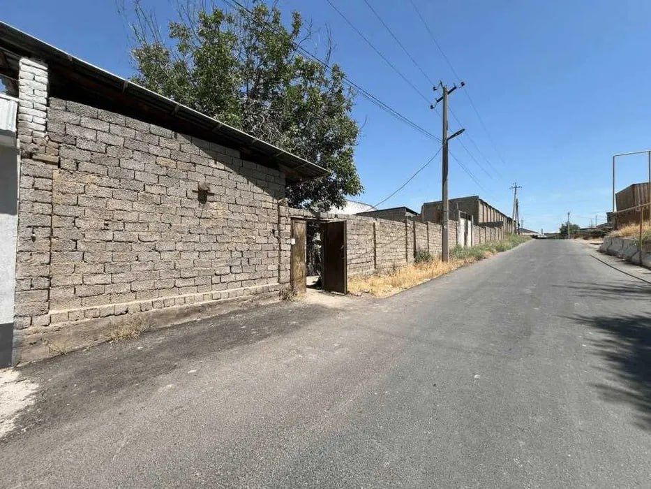 Продажа участка Кибрай кирпичка 5 минут от Ттз 26 соток 45 метр фасад