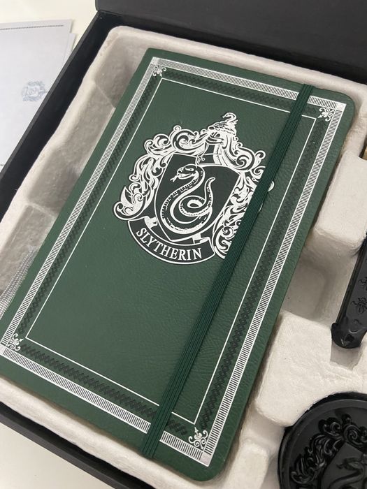 Набор из Гарри поттер Слизерин