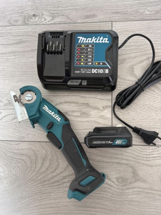 Foarfeca Makita