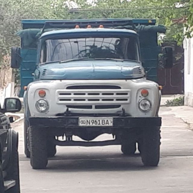 Zil xizmati 24/7 musor chiqirish