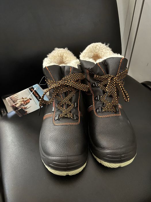 Ботинки зимный сатылады