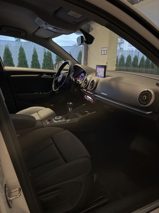 Audi A3 Diesel 1.6 Cutie manuala 6+1 CP115 an  2019 km Reali 170.000 fara Daune