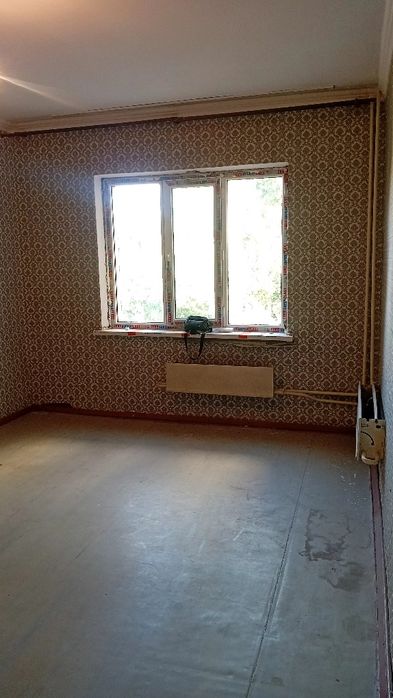 Продам 1ком кв.в 10мкр д 16