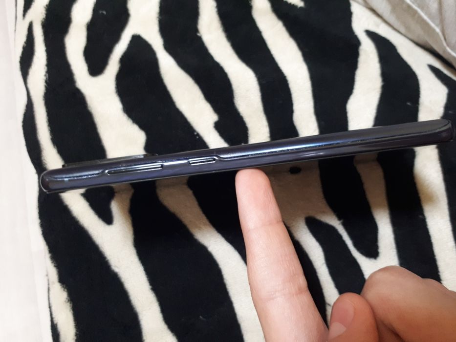 Samsung s20 fe /  Самсунг с20 фе