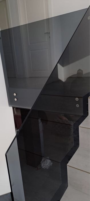 Balustrade din sticlă /Cabine de duș