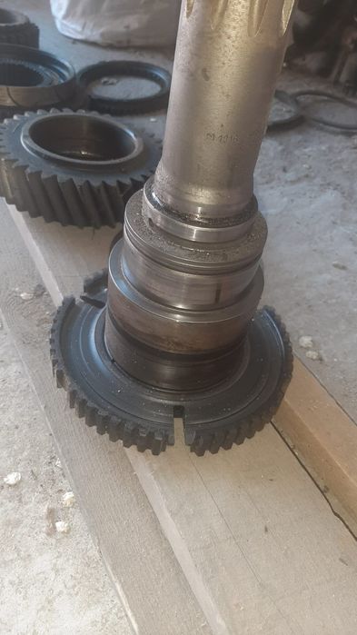 Продам блок кпп ZF16 S 181