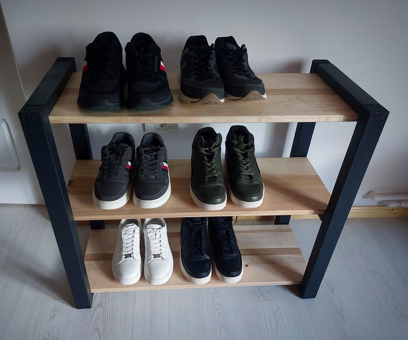 Pantofar cu 3 rafturi