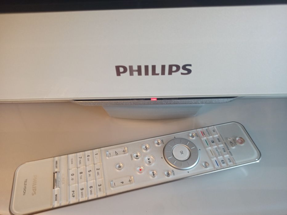 Продавам телевизор Philips