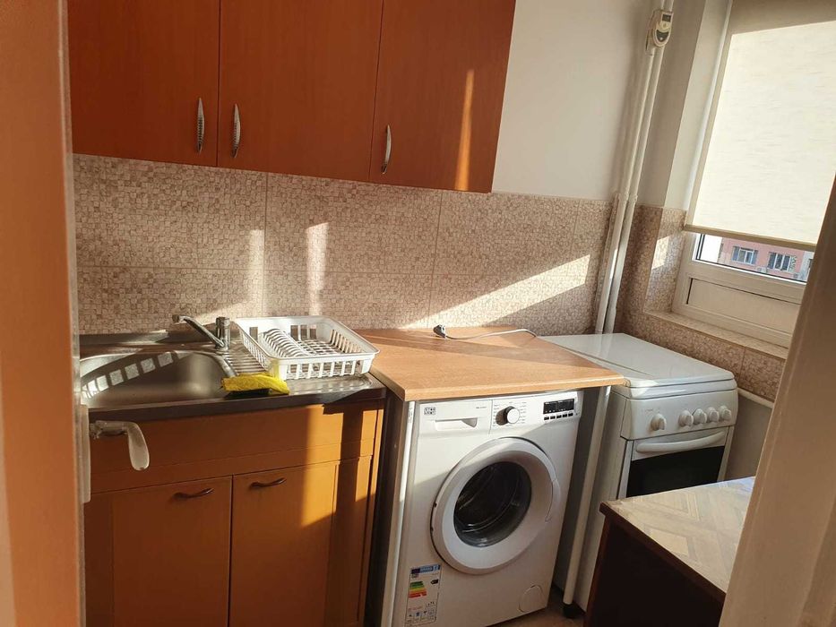Garsoniera Dristor - fix metrou, se ofera spre inchiriere
