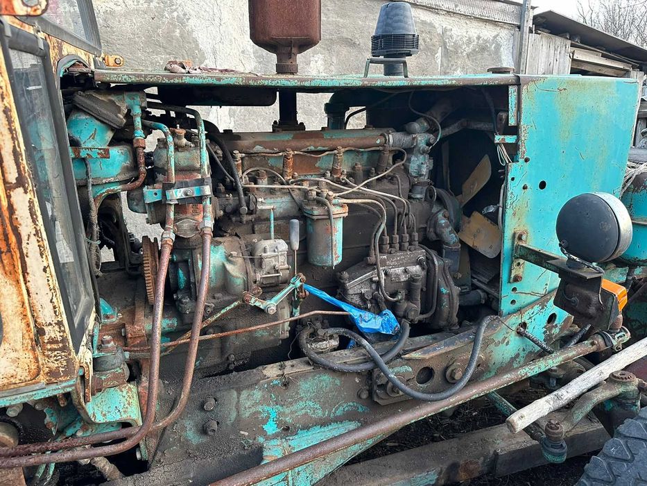 Продам трактор..