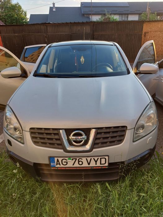 Vând Nissan Qasqai 2009 1.5 4500de euro negociabil sau schimb cu ceva mai nou