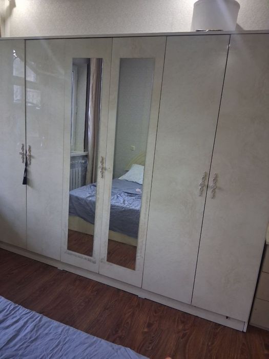Продаётся спальная мебель
