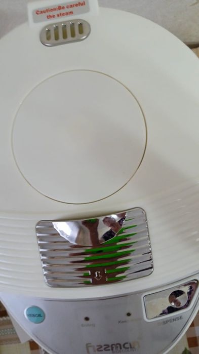 Продам электрический термочайник