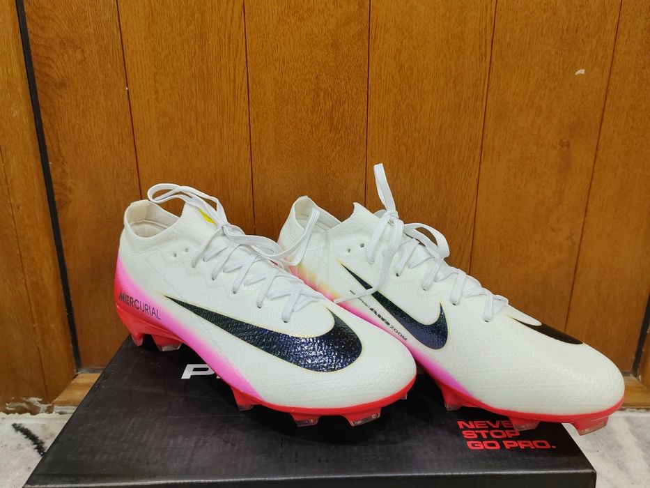 Butsi Nike Mercurial yangi