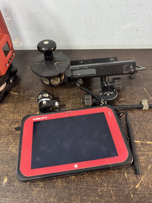 Statie totala Hilti POS 150