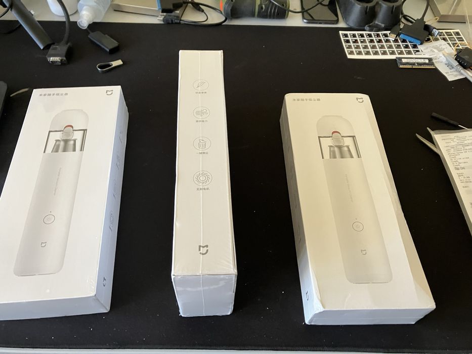 Оригинална прахосмукачка Xiaomi Mi Vacuum Cleaner Mini 120W - НОВA!