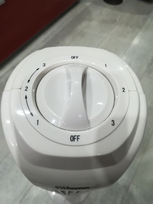 Колонен вентилатор TRIISTAR - 45w