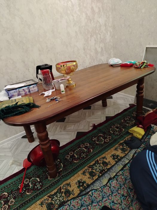 Продам Гостиный стол
