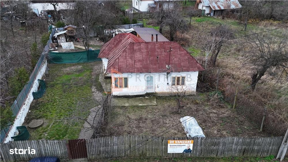 EXCLUSIVITATE! Casa batraneasca cu teren zona Magura