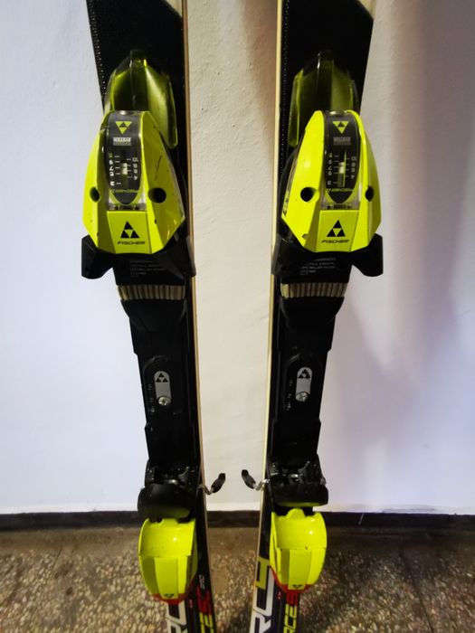 Ски Обувки и ски  Fischer