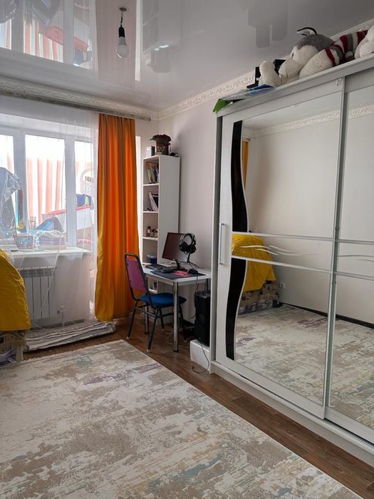 Продам кв Батыс 2, сзади ОблГай