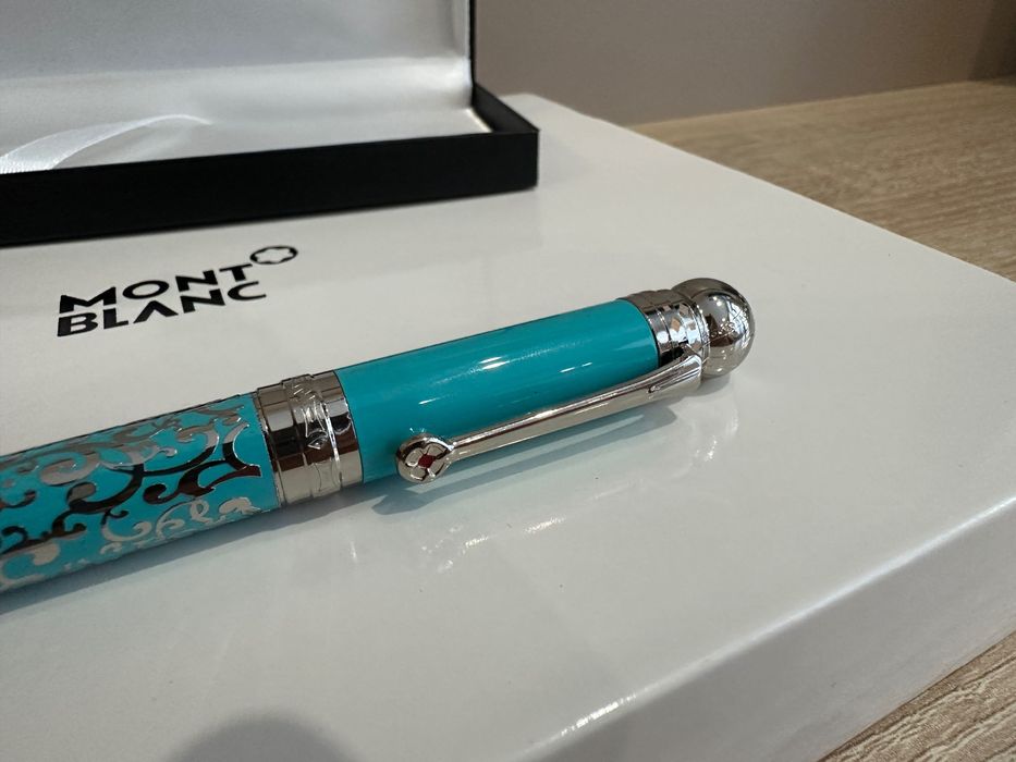 Stilou Mont blanc fountain pen 0.5 mm tickness