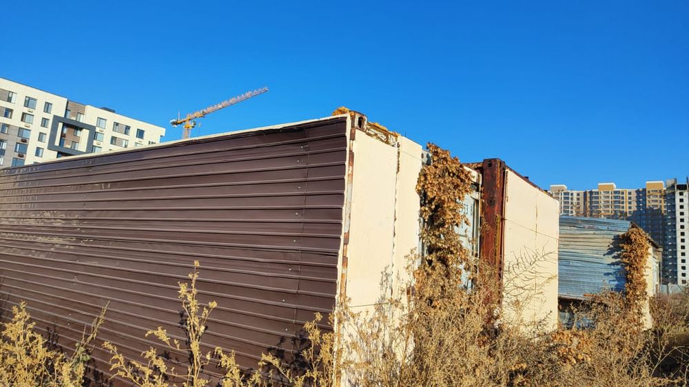 Продам Марской и жд контейнер